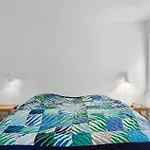 Дом отдыха 2 Bedroom Gorgeous In
