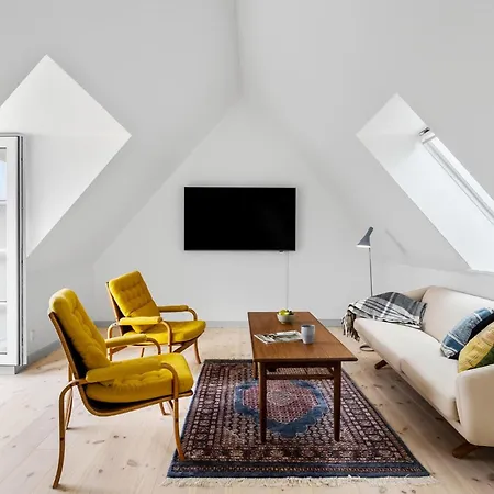 2 Bedroom Gorgeous In Hébergement de vacances *